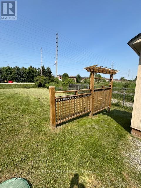 Photo du bâtiment - 12001 Albion Vaughan Rd