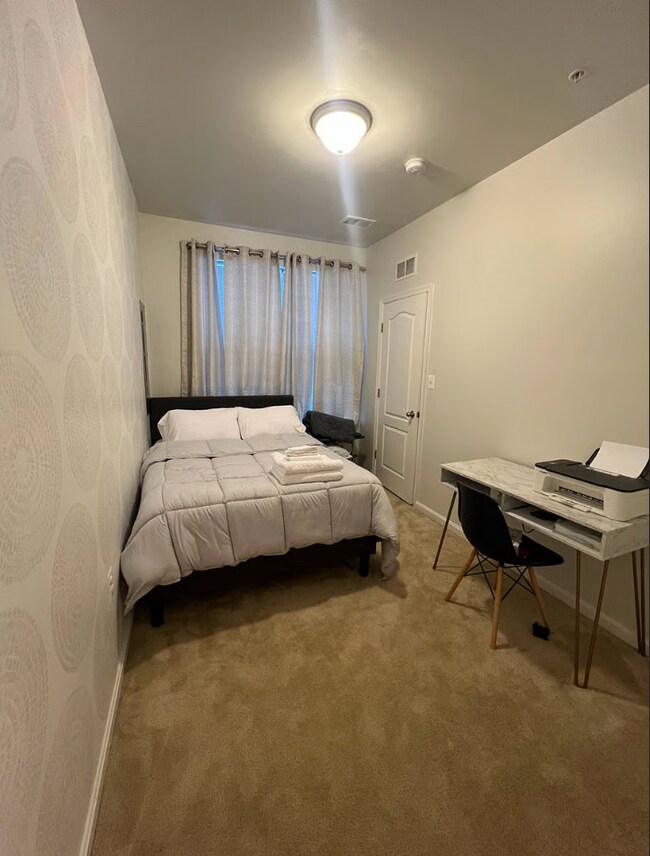 Foto del edificio - 3728 Foote St NE