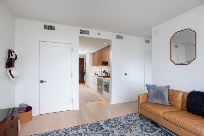 Foto del edificio - 1000 Maxwell Ln