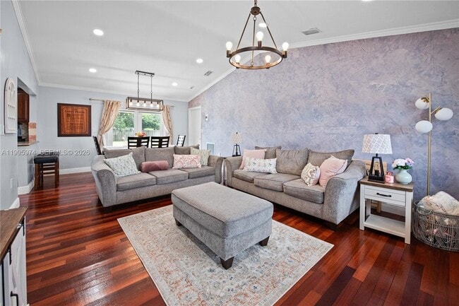 Foto del edificio - 670 NW 16th St