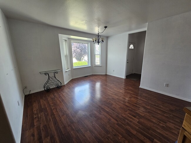 Foto del edificio - 1420 Chelsey Cir