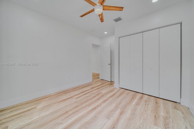 Building Photo - 4345 SW 5th Terrace