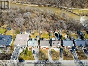 Building Photo - 53 Riverview Heights