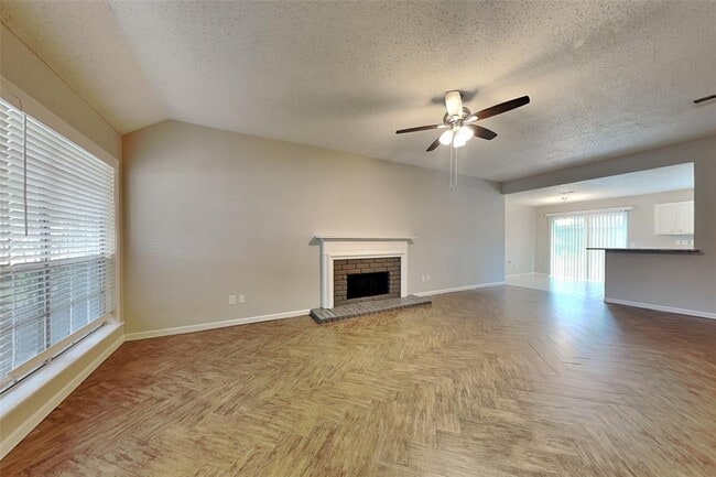 Building Photo - 22722 Brafferton Ln