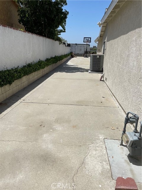 Building Photo - 4510 Via Bella Vista