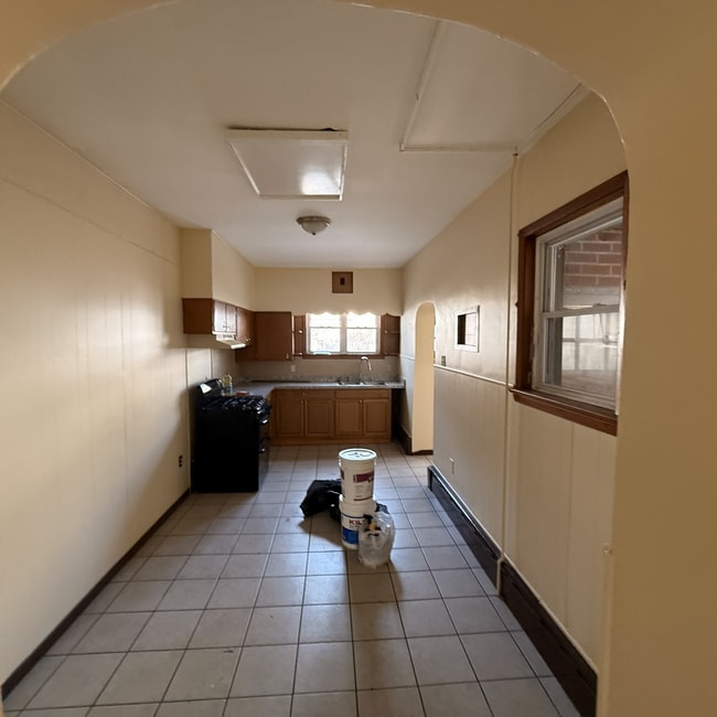 Foto del edificio - 713 S Front St