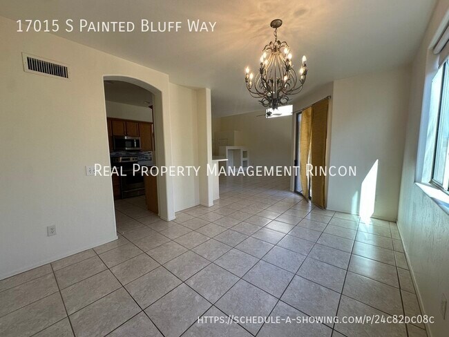 Foto del edificio - 17015 S Painted Bluff Way