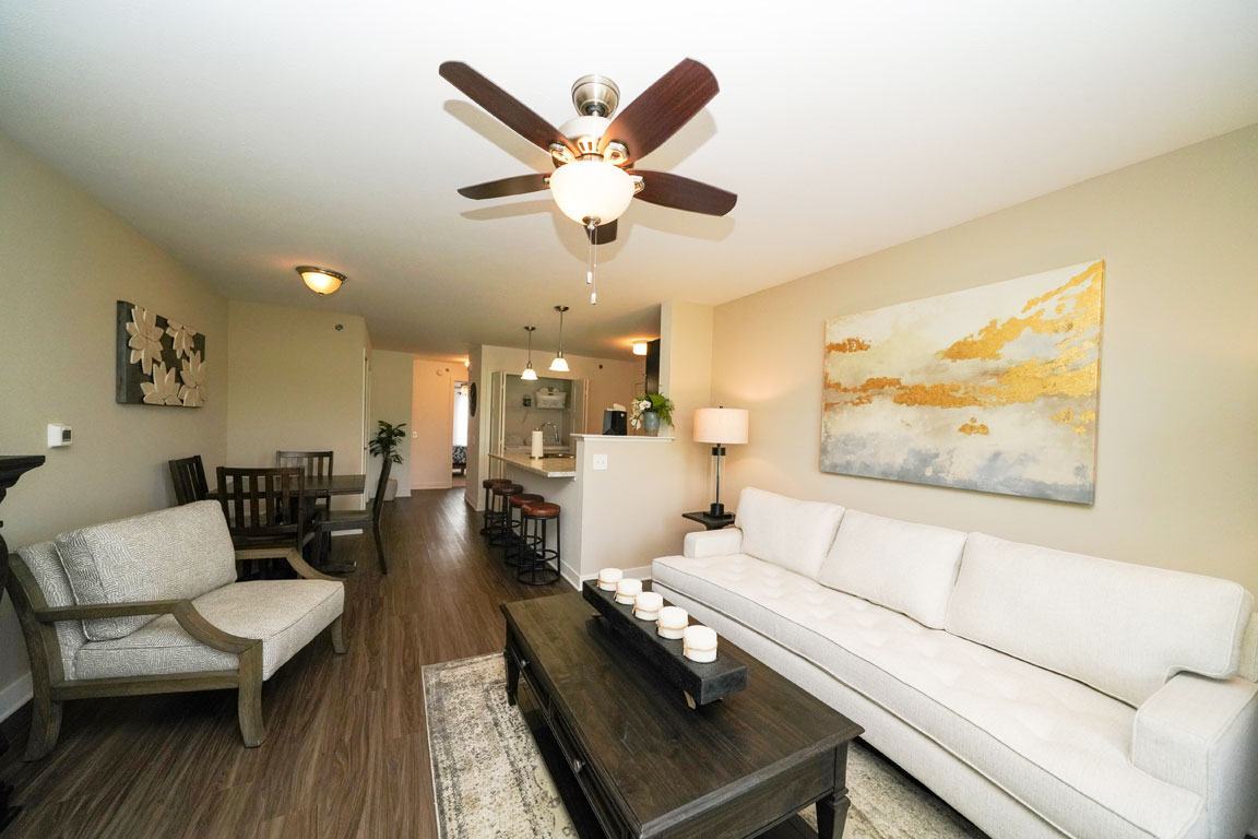 Foto principal - Copper Creek Apartment Homes