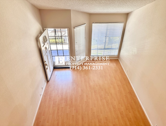 Building Photo - Move-In Ready Gem: Charming 1-Bedroom and Loft in Rancho Santa Margarita