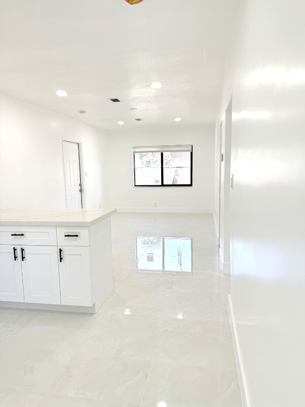 Foto del edificio - 209 NW 10th St