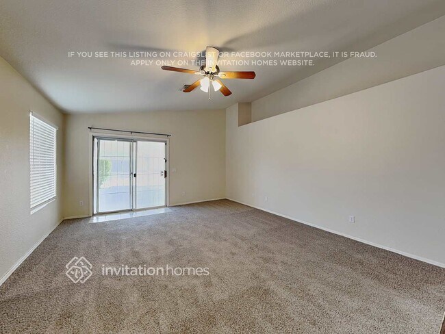 Foto del edificio - 24229 N 35th Dr