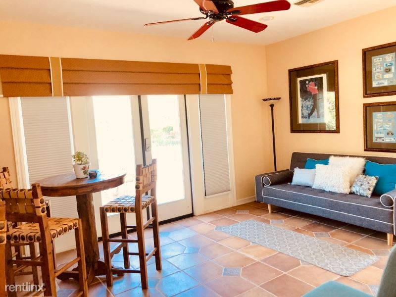 Foto principal - 11784 Treadwell Dr
