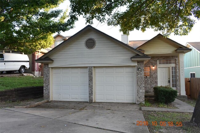 Building Photo - 4905 Dovercliff Cove