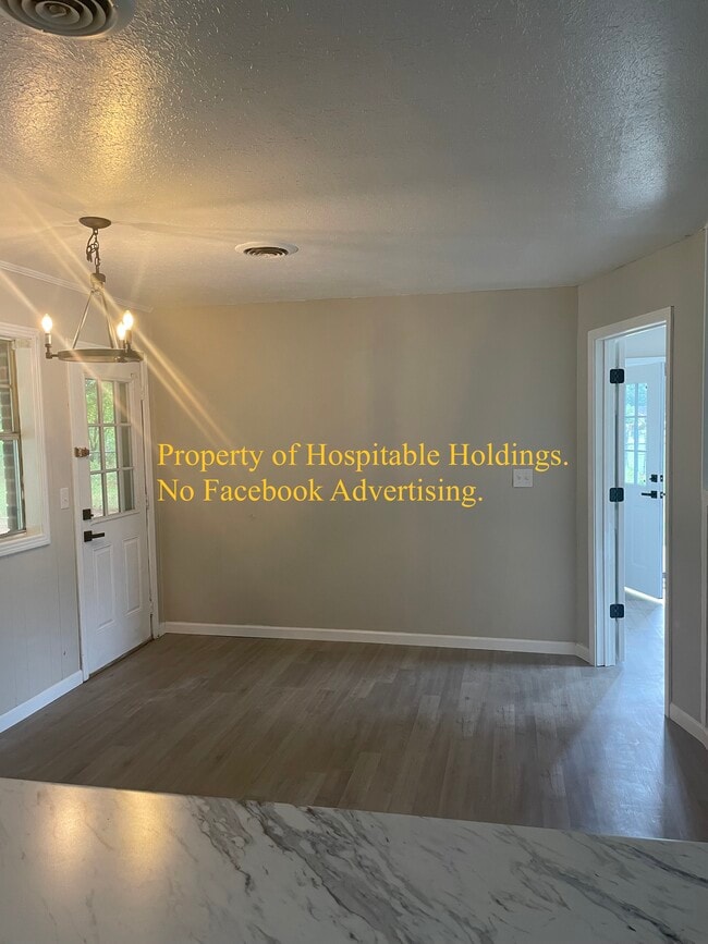 Building Photo - 278 Concourse Rd