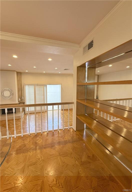 Building Photo - 5216 Lindley Ave