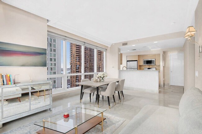 Foto del edificio - 350 W 42nd St