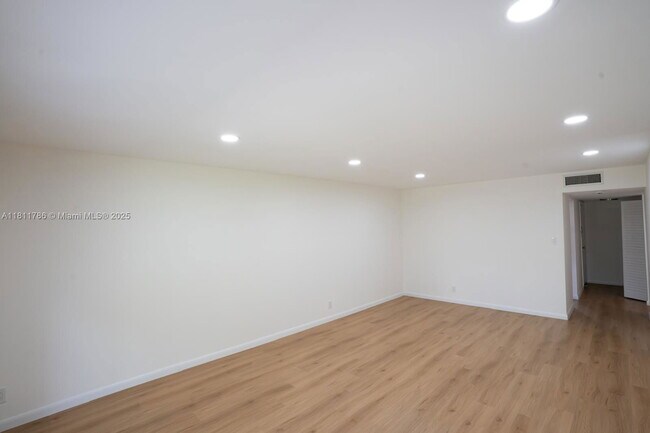 Photo - 136 S Cypress Rd Apartment