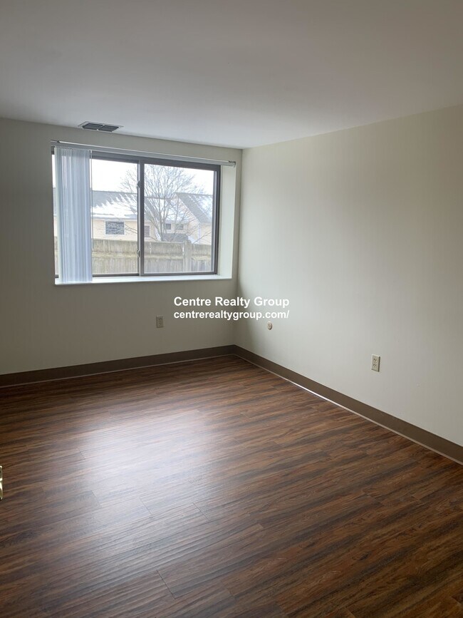 Foto del edificio - 2271 Washington St