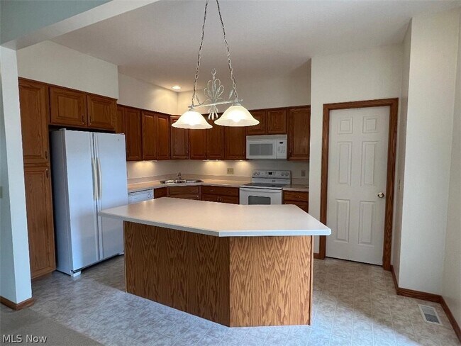 Foto del edificio - 6456 S Rim Cir