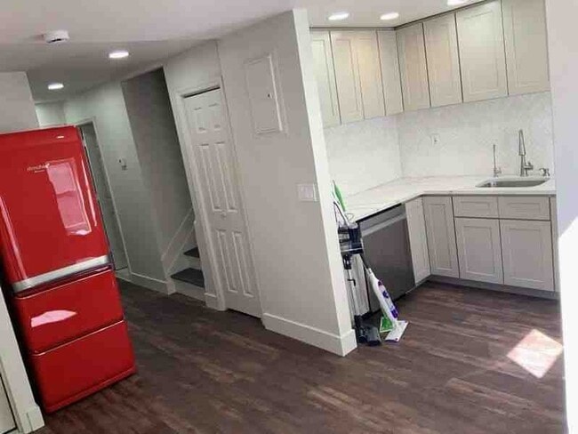 Photo - 1403 Bedford Ave Apartment