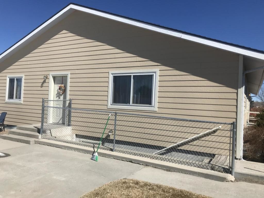 1100 E 17th Ave, Torrington, WY 82240 House Rental in Torrington, WY