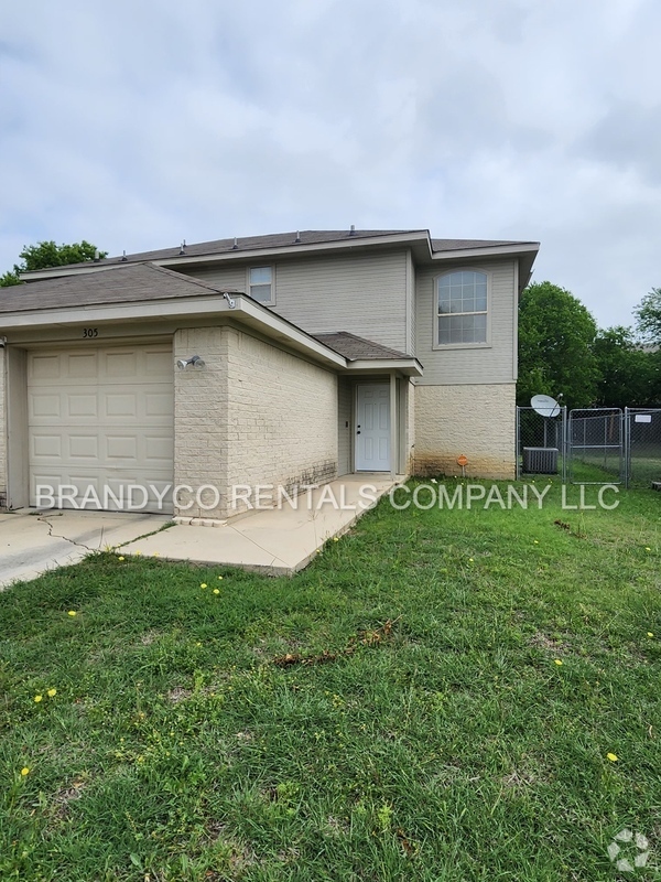 Building Photo - 305 Deloris Dr