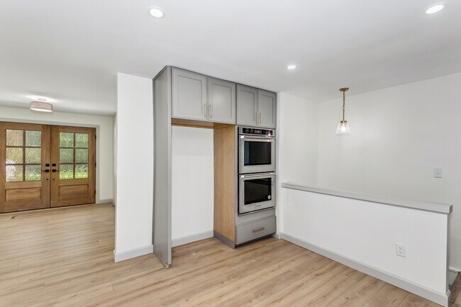 Foto del edificio - 2243 N Lynnwood Dr