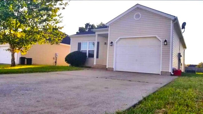 Foto del edificio - 325 Pirates Cove Ln