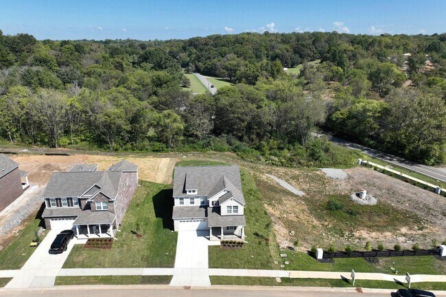 Foto del edificio - **BE THE VERY FIRST ONE TO LIVE IN THIS BR...