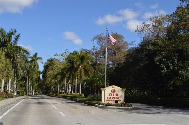 Foto del edificio - 5550 NW 61st St