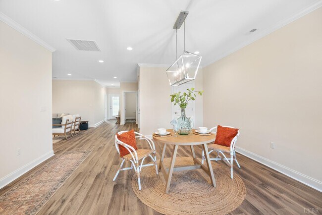 Foto del edificio - 172 Villa Oak Cir