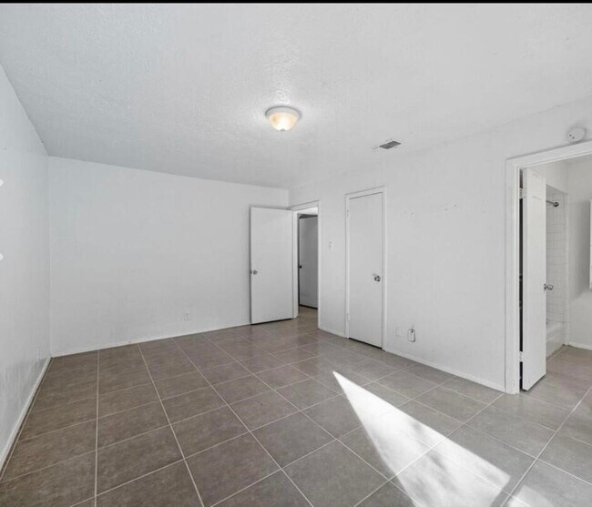 Foto del edificio - 24710 Glen Loch Dr