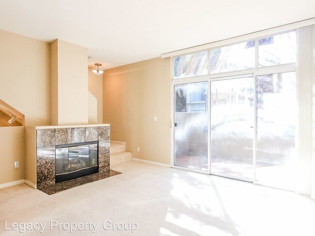 Building Photo - 367 Dunsmuir Ter