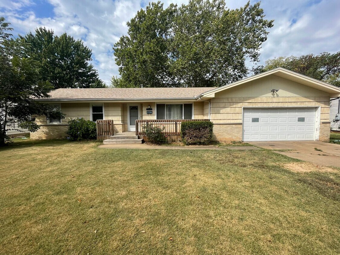 Foto principal - Charming Springfield home off South Campbell