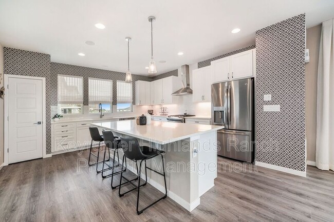 Photo - 9051 Southurst Ct House