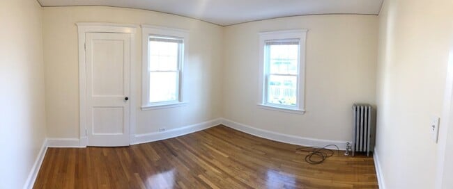 Photo - Available December 1st! 1 BED 1 BATH in pr... Apartment