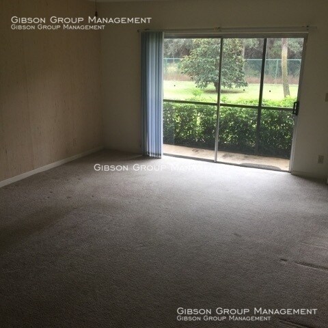 Foto del edificio - 2965 SW 22nd Ave