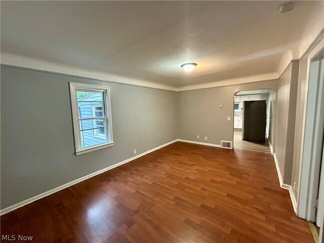 Foto del edificio - 4616 E 88th St