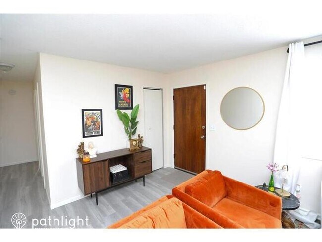 Foto del edificio - 16460 Flagstaff Way W, Lakeville, MN, 55068