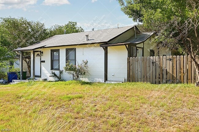 Building Photo - 2 br, 2 bath House - 226 Morningview Dr