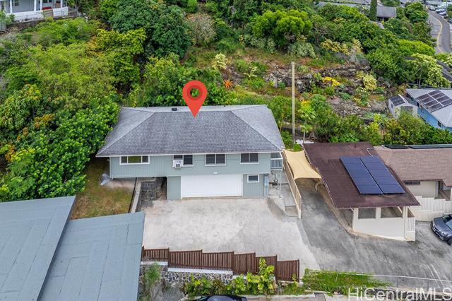 Building Photo - 2182 Makanani Dr