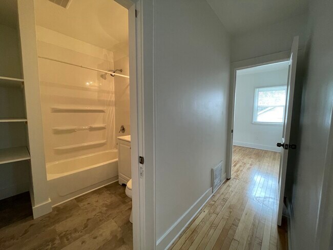 Building Photo - 6226 W Girard Ave