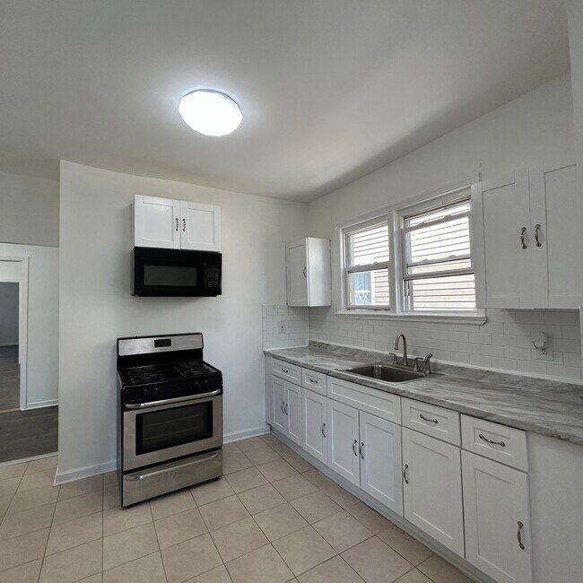 Foto del edificio - 245 N 11th St