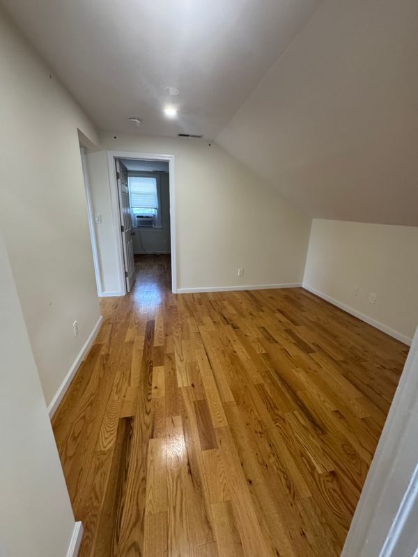 Foto del edificio - 510 W Main St