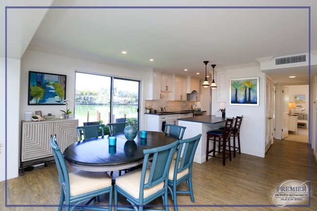 Building Photo - *** MOORINGS BAY 2/2 SHORT WALK TO BEACH A...