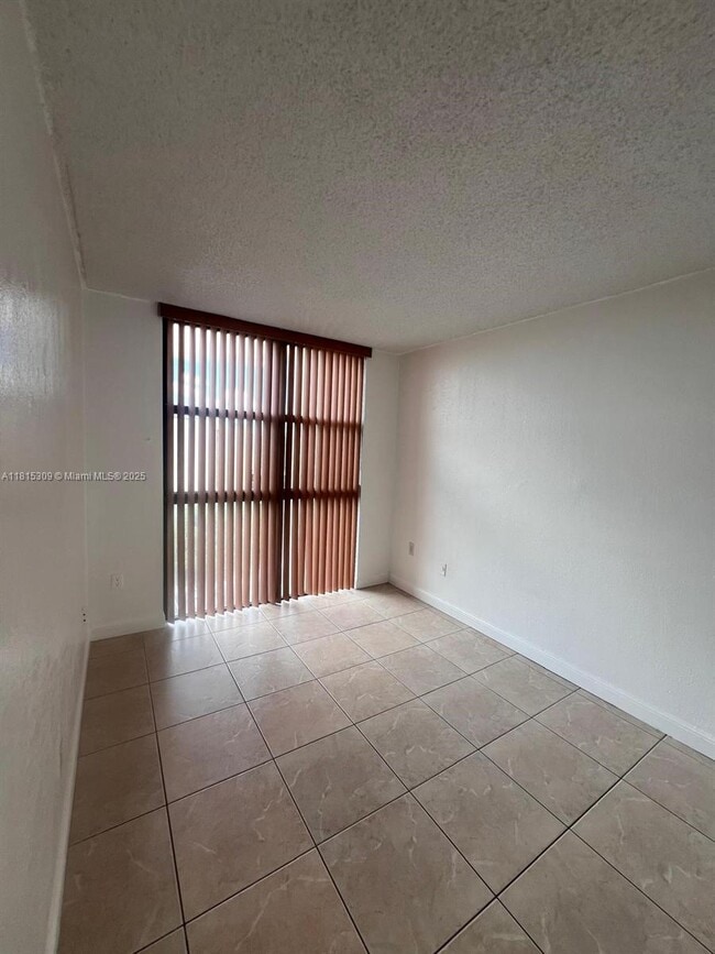 Building Photo - 2075 SW 122nd Ave