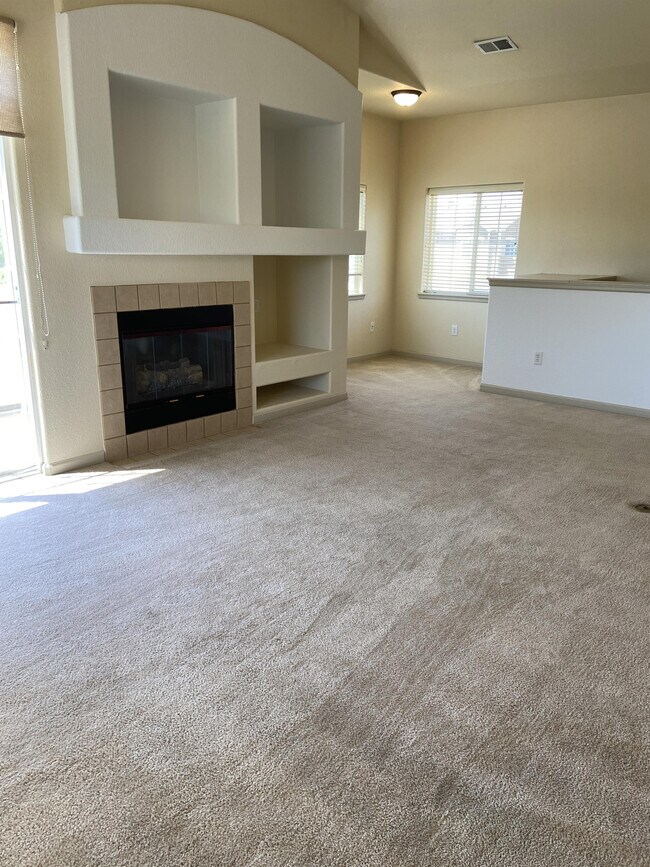 Foto del edificio - 6607 W 3rd St