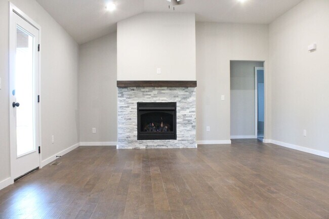 Foto del edificio - Great brand new home!
