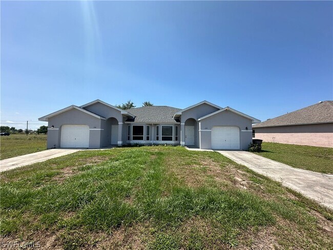 Building Photo - 1104 Diplomat Pkwy E