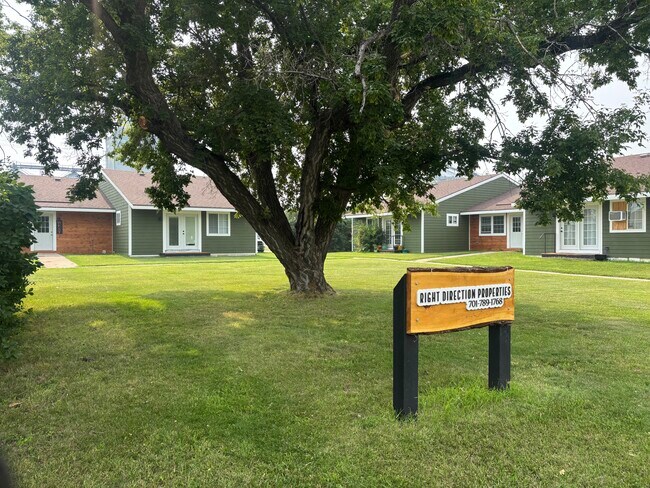 Foto del edificio - 121 2nd St S